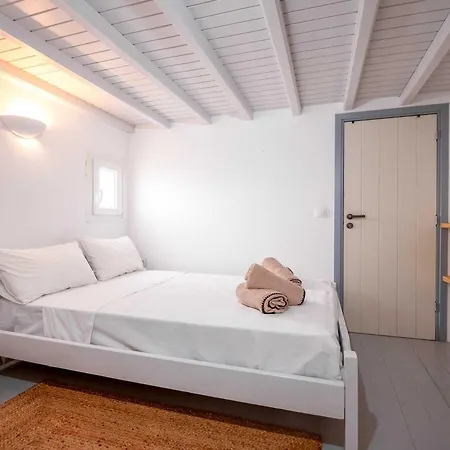 Blue Cove Maisonette At Ftelia Beach, Seaview Mykonos Town